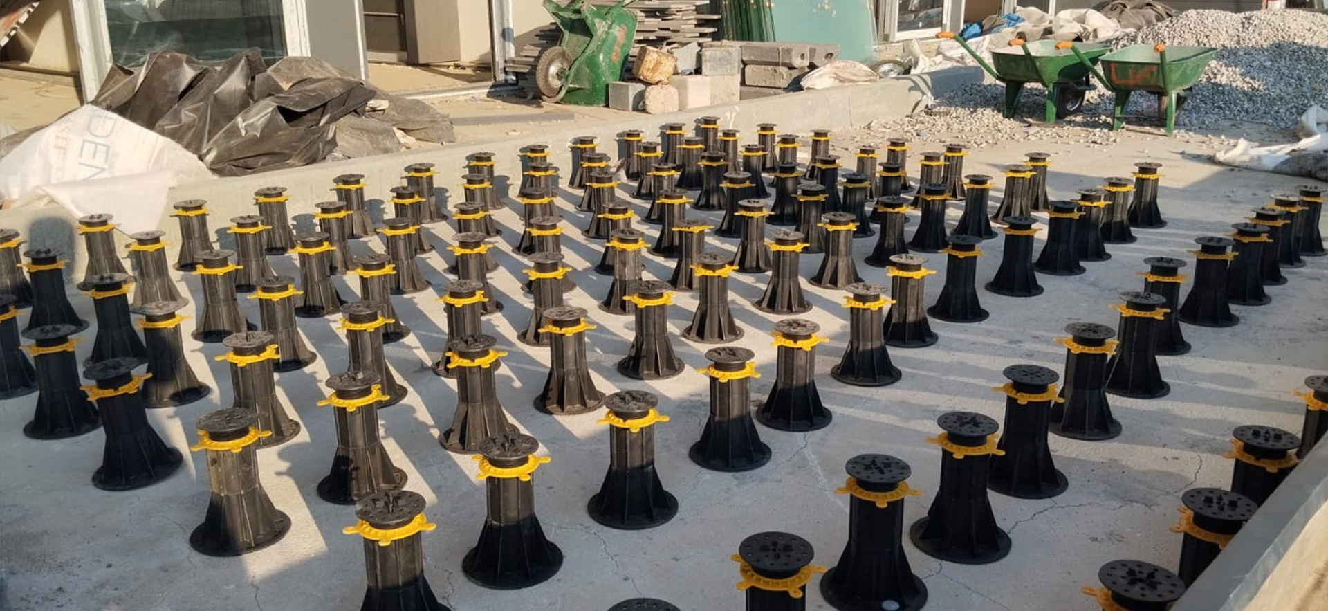 pedestal-system